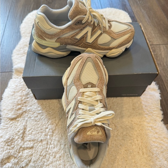 New Balance9060 'Driftwood Stone Pink Sea Salt' - Picture 2 of 13